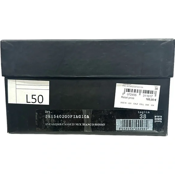 Love Moschino Logo Glitter-Red Heart With Red Faux Fur detail low-top sneaker - Picture 15 of 16